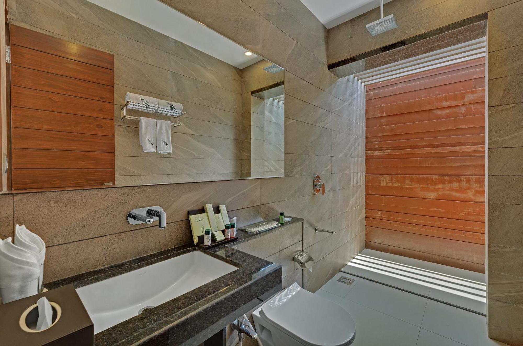 The Fern Royal Farm Resort, Anjār Exterior foto